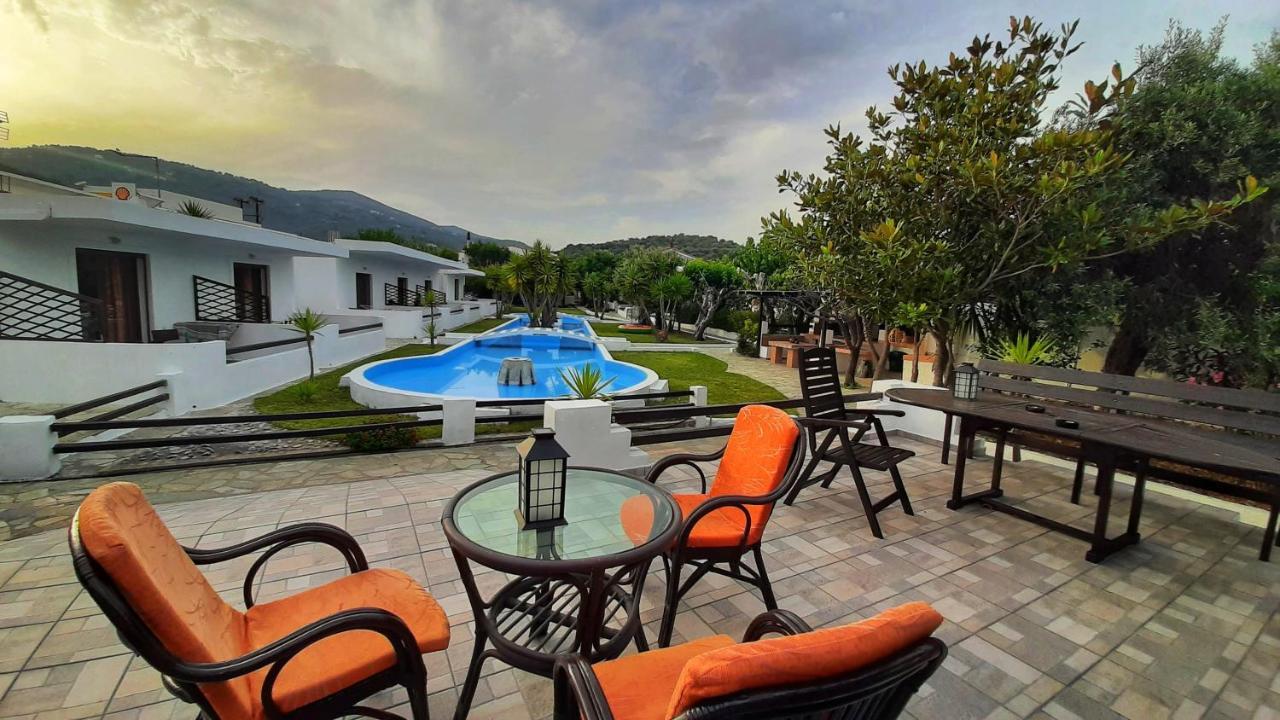 Holiday House Skiathos Exterior foto